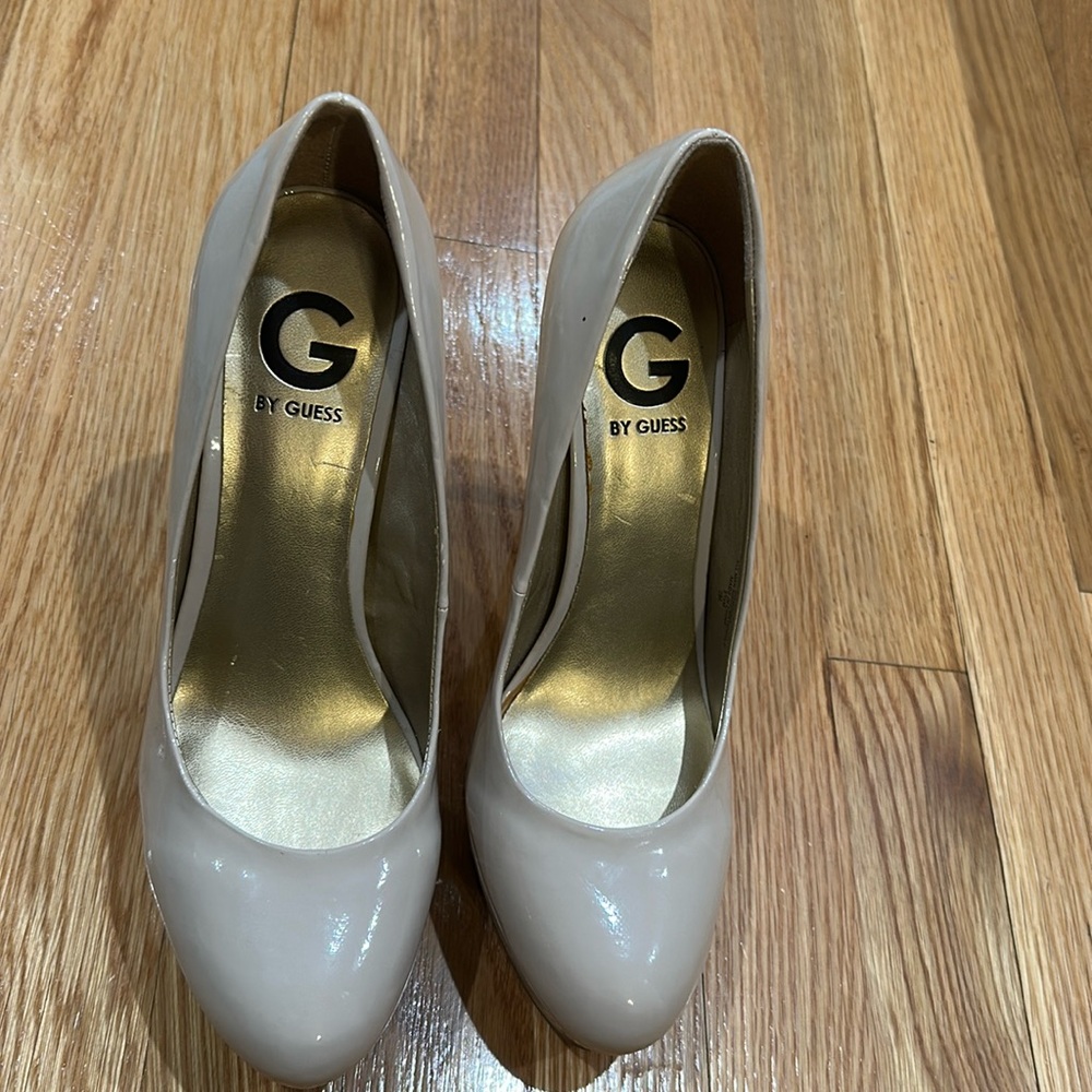 Size 9.5 5 inch nude heels